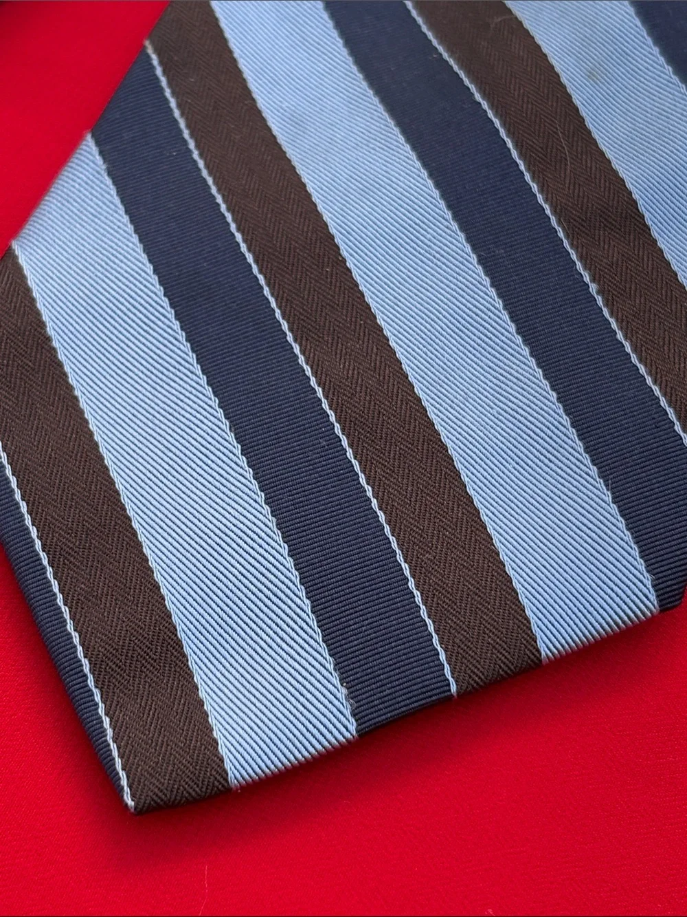 Brooks Brothers silk tie!